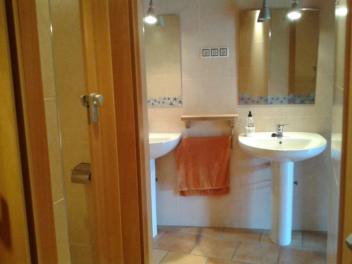 Refugi Casa Canelo Rodes Ngoại thất bức ảnh